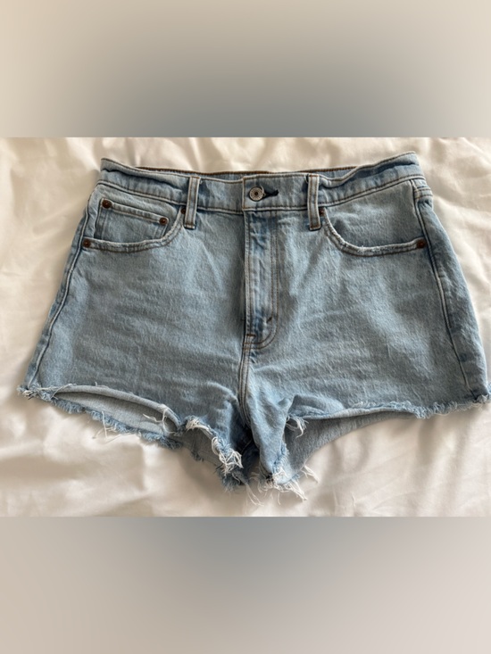 Abercrombie & Fitch Pants - Abercrombie & Fitch Light Wash Denim Cutoff Shorts